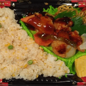 チャーハン＆黒酢鶏弁当