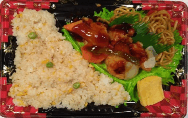 チャーハン＆黒酢鶏弁当